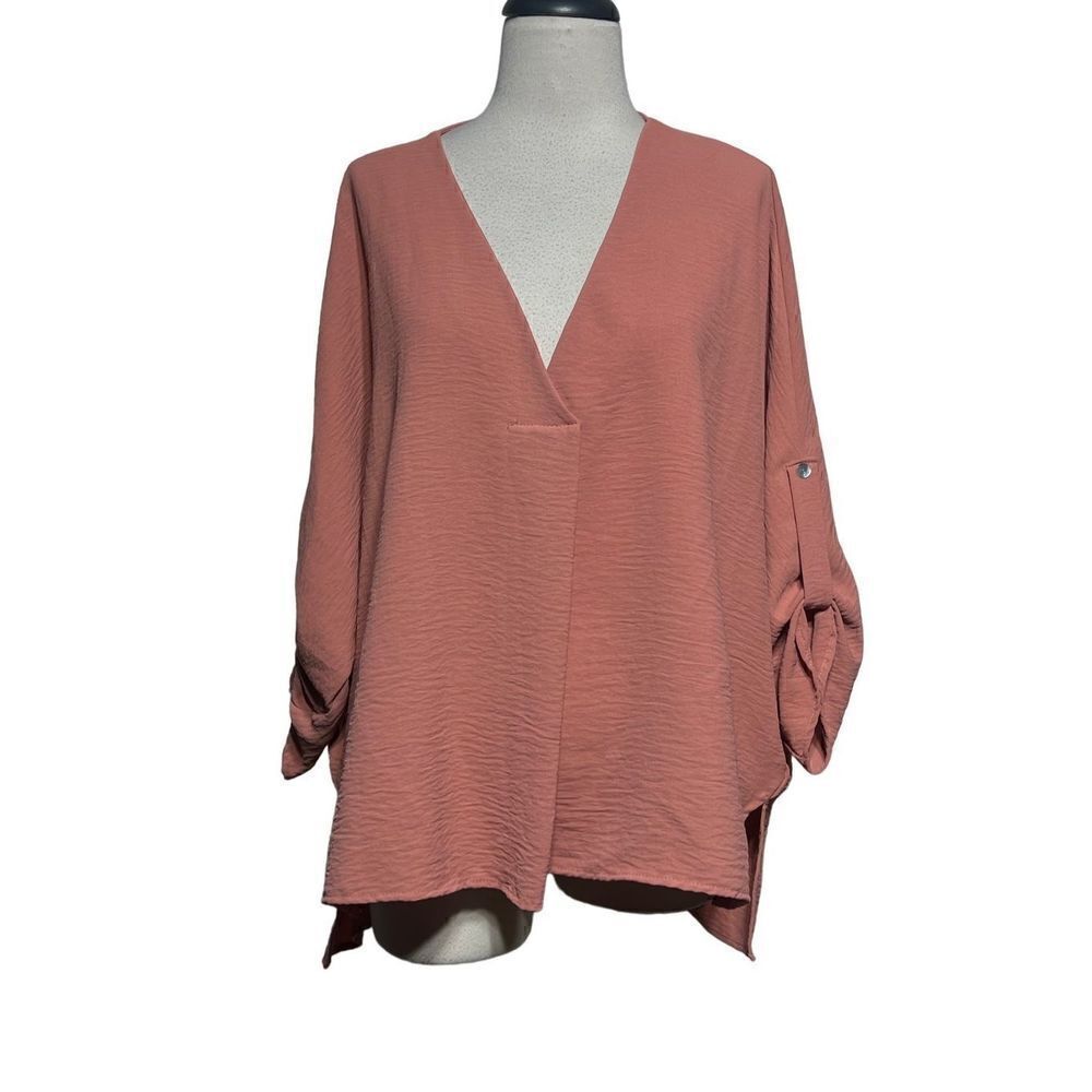 Entro 3/4 Roll Tab Sleeve Oversized Rose Pink Low plunging Blouse Size Small